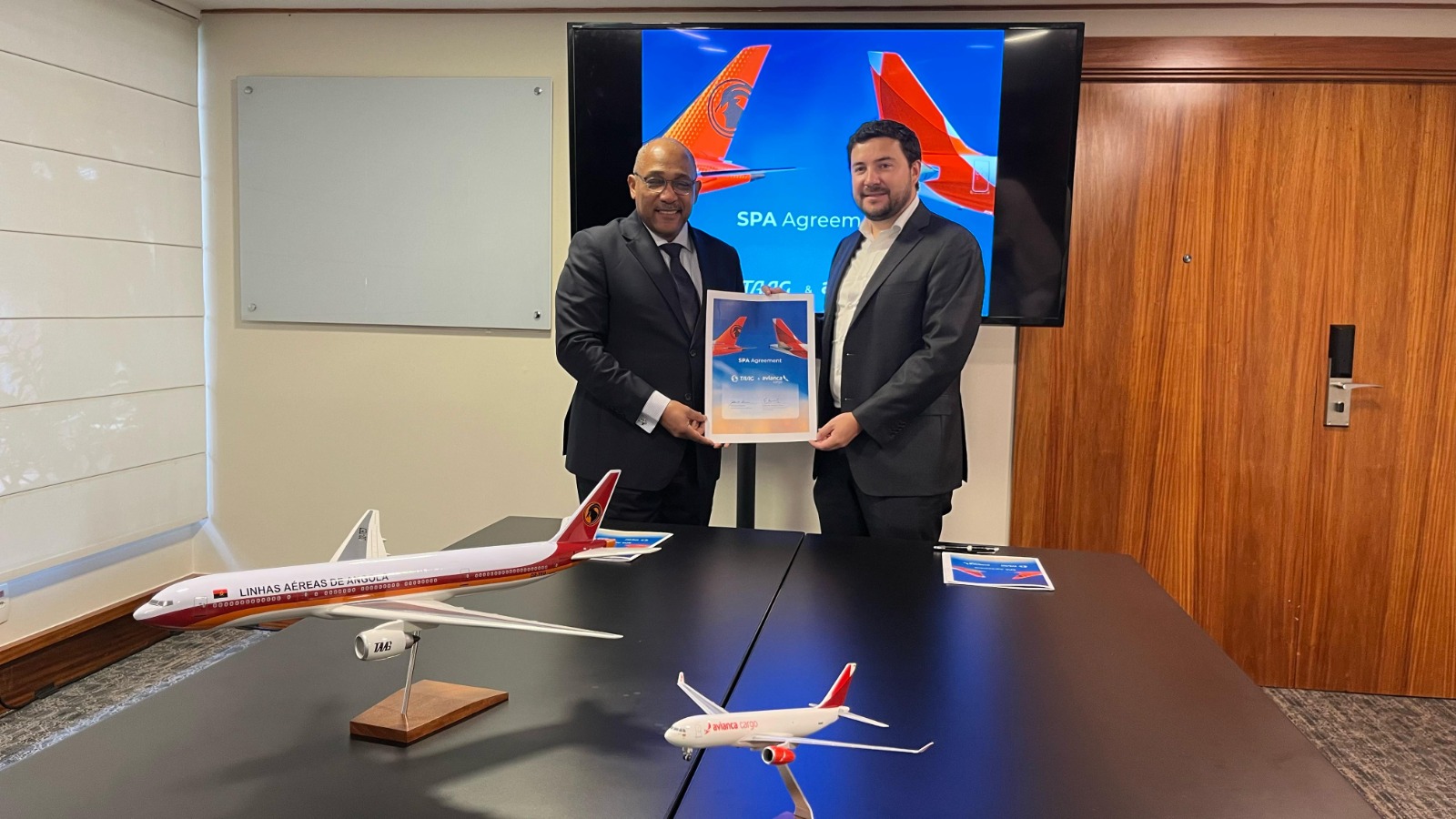 TAAG expande operações de carga na América do Sul com acordo estratégico com a Avianca Airlines