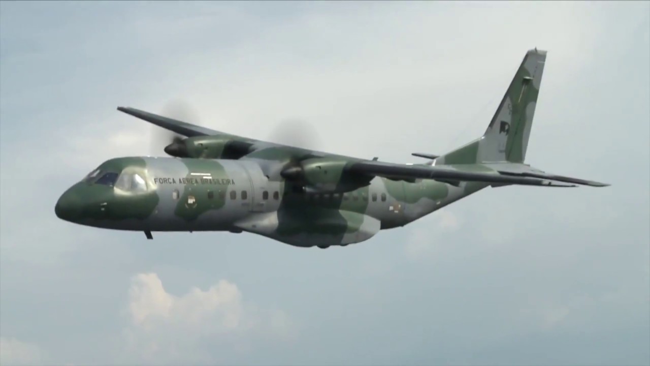 Força Aérea Brasileira transportou 12 urnas funerárias de vitimas do acidente com aeronave em Vinhedo-SP