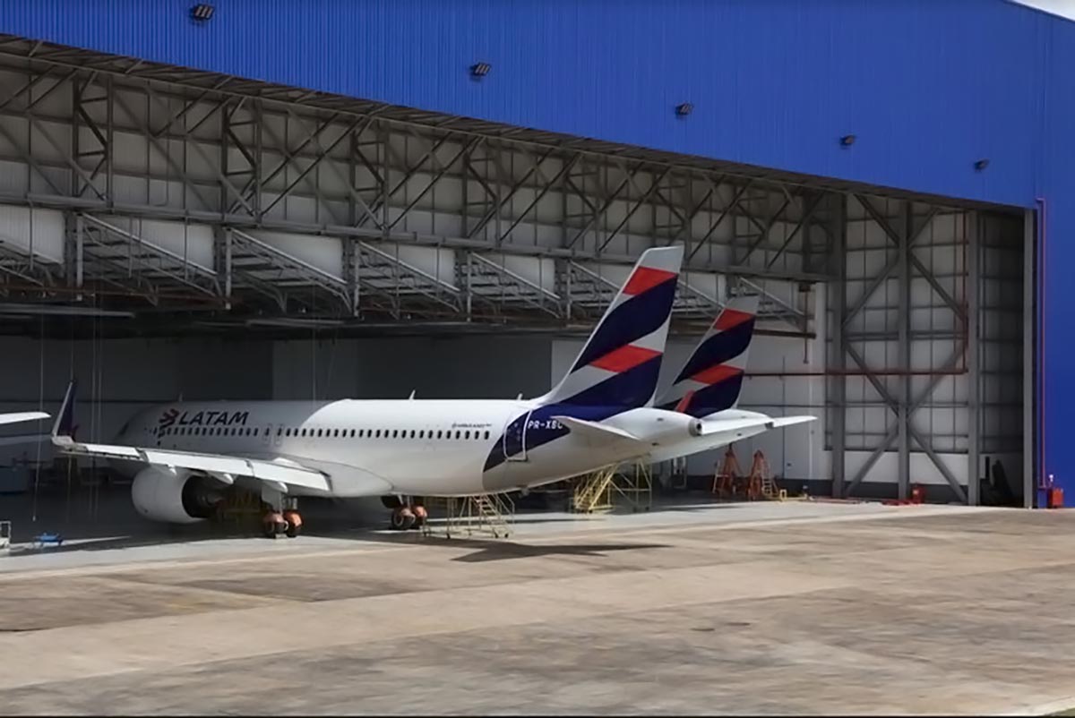 Aeroporto de São Carlos: Latam inaugura hangar para manutenção do Boeing 787 Dreamliner