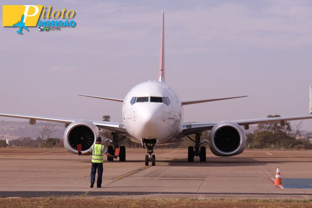 Forte demanda de passageiros em 2025 mascara restrições contínuas de capacidade