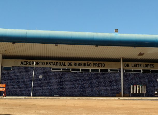 Aeroporto Leite Lopes