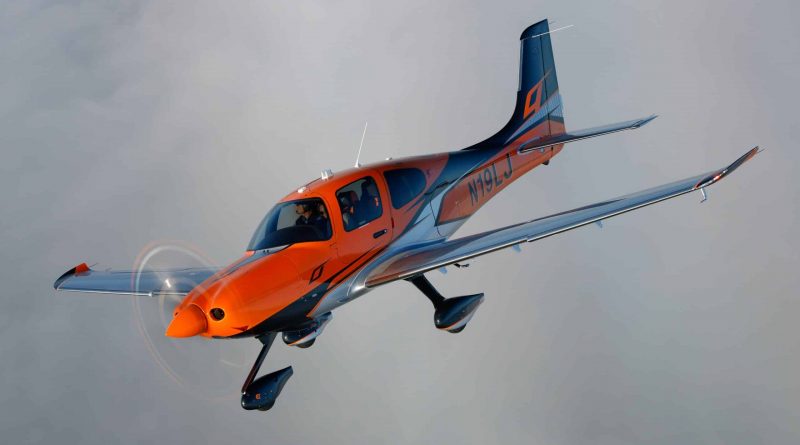 cirrus aircraft