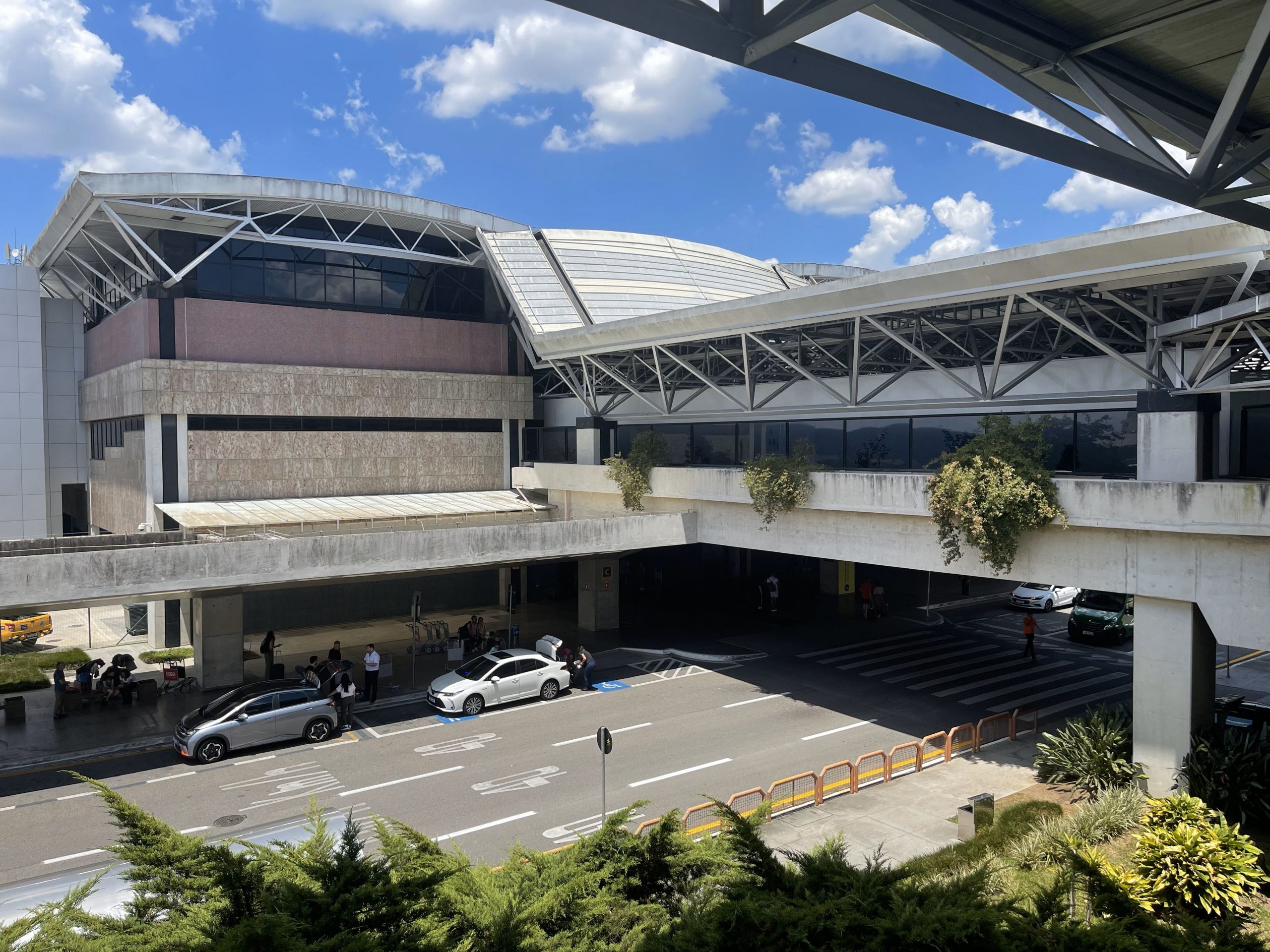 ANIVERSÁRIO CWB - Completando 78 Anos, Aeroporto Internacional Afonso ...